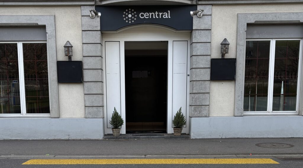 Eingang zum 'central' in Unterägeri | © Katholische Kirche Unterägeri